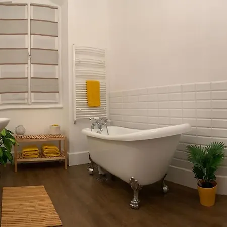 Forst-haz Apartment Eger