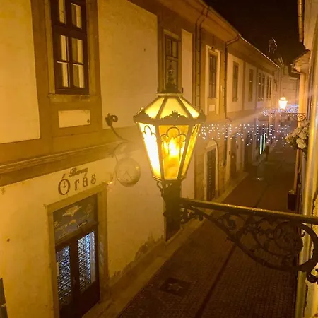 Forst-ház *